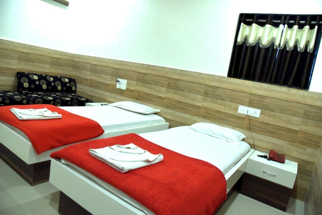 Hotel Excel Executive Amravati Zewnętrze zdjęcie