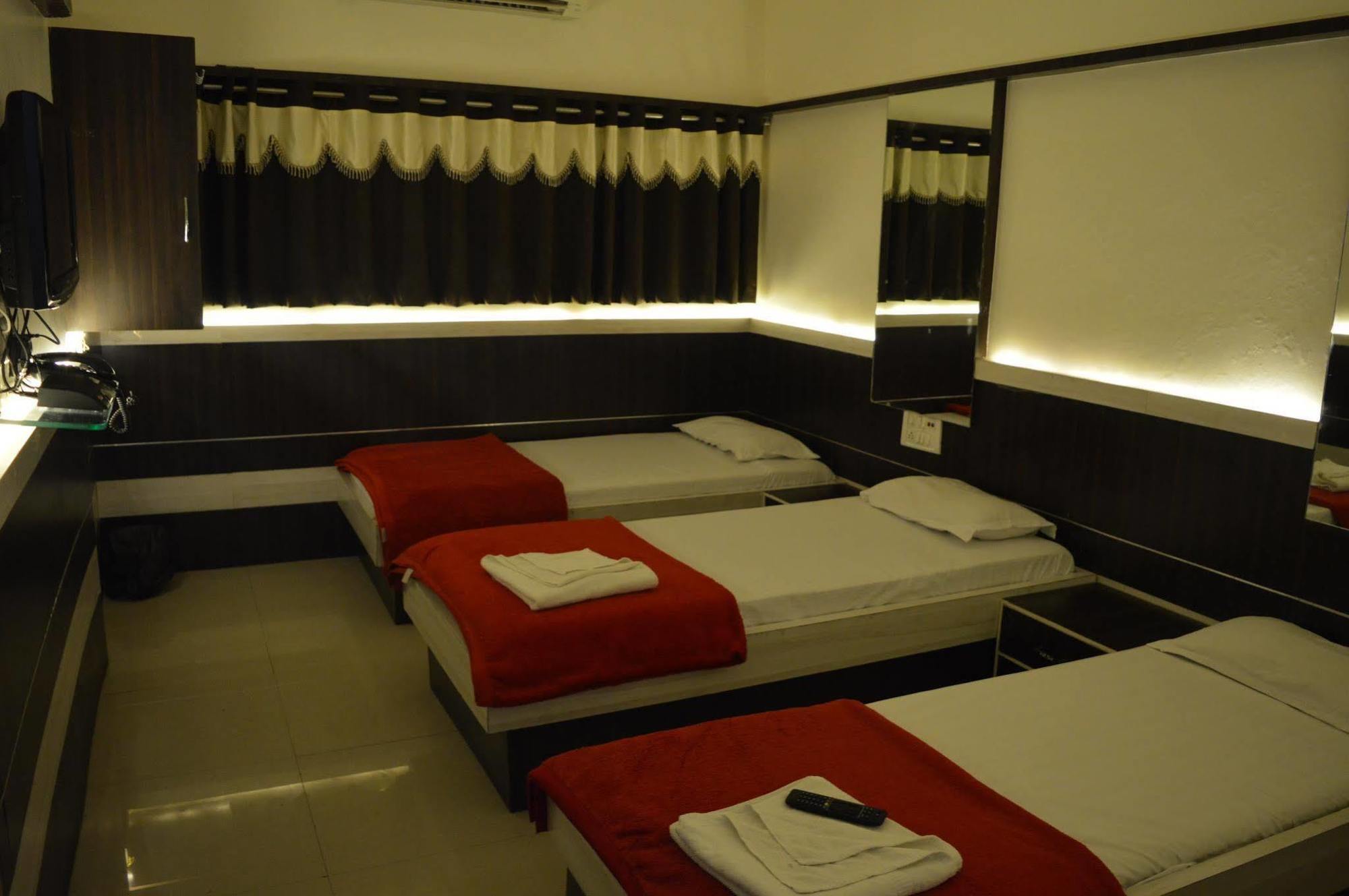 Hotel Excel Executive Amravati Zewnętrze zdjęcie